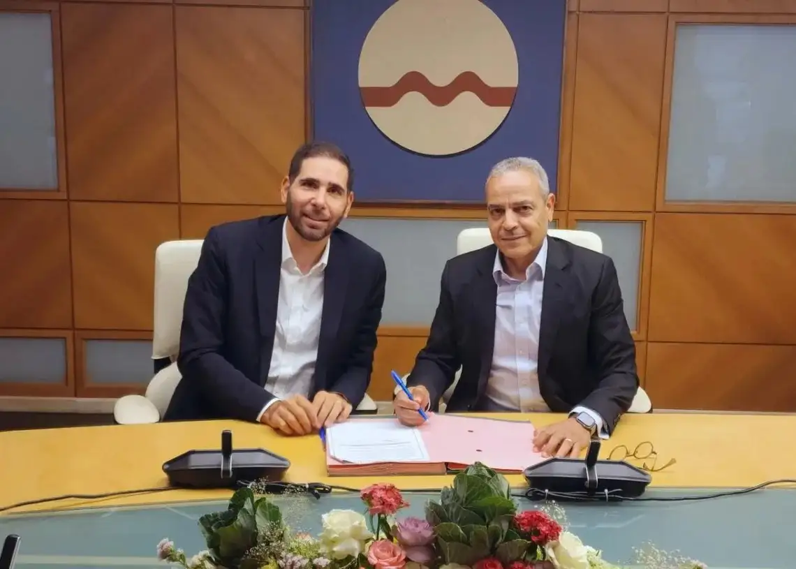 شراكة استراتيجية بين ” سَنلام ” و” توتال” لتعزيز تجربة العملاء في التنقل والتأمين