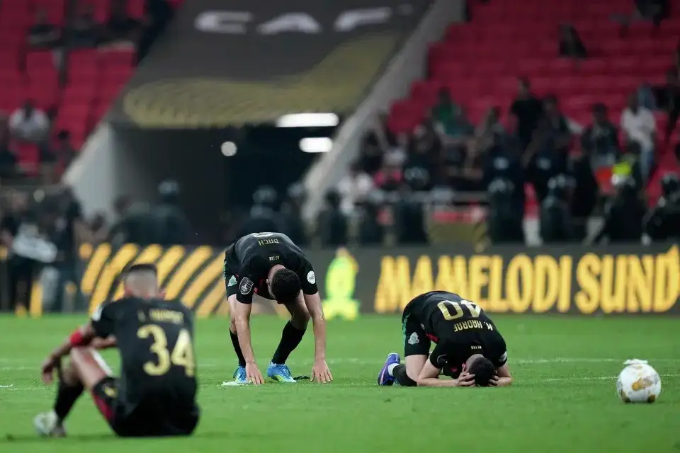 الجيش الملكي يفشل في التتويج بلقب دوري أبطال إفريقيا الثاني   