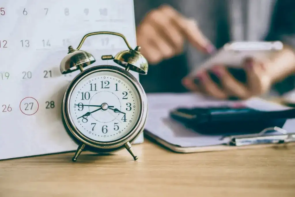 المؤسسات العمومية تُسجّل متوسط آجال أداء 34,7 يومًا في مارس
